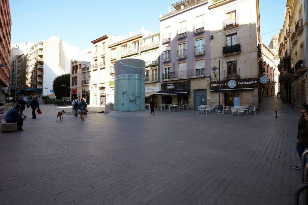 Beferent Plaza San Cristobal Alicante Exterior foto